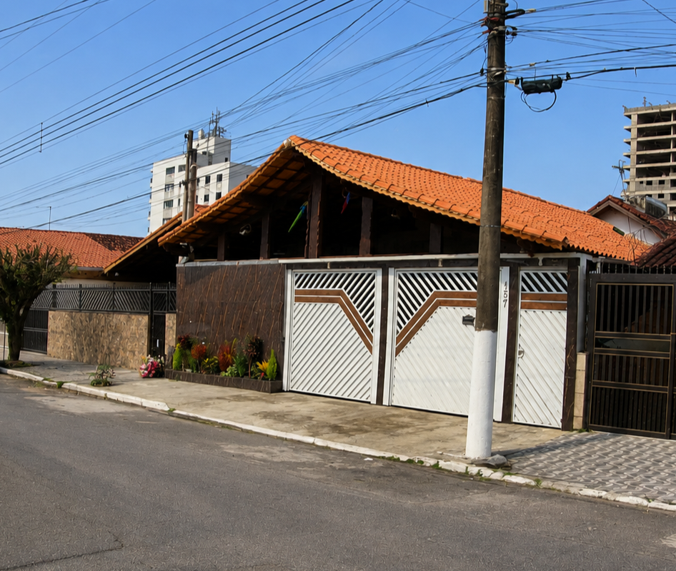 Casa com piscina para temporada em Praia Grande