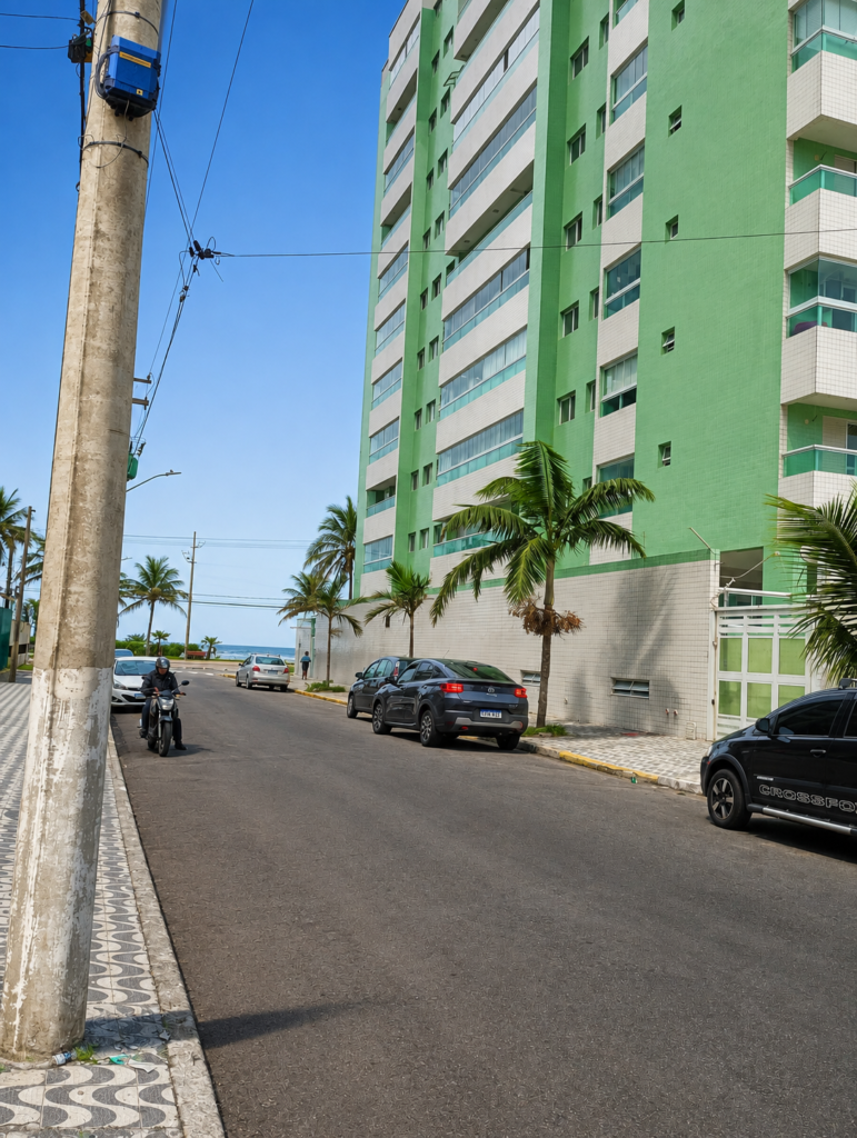 Apartamento com 2 dormitórios à Venda em Jardim Real — Praia Grande
