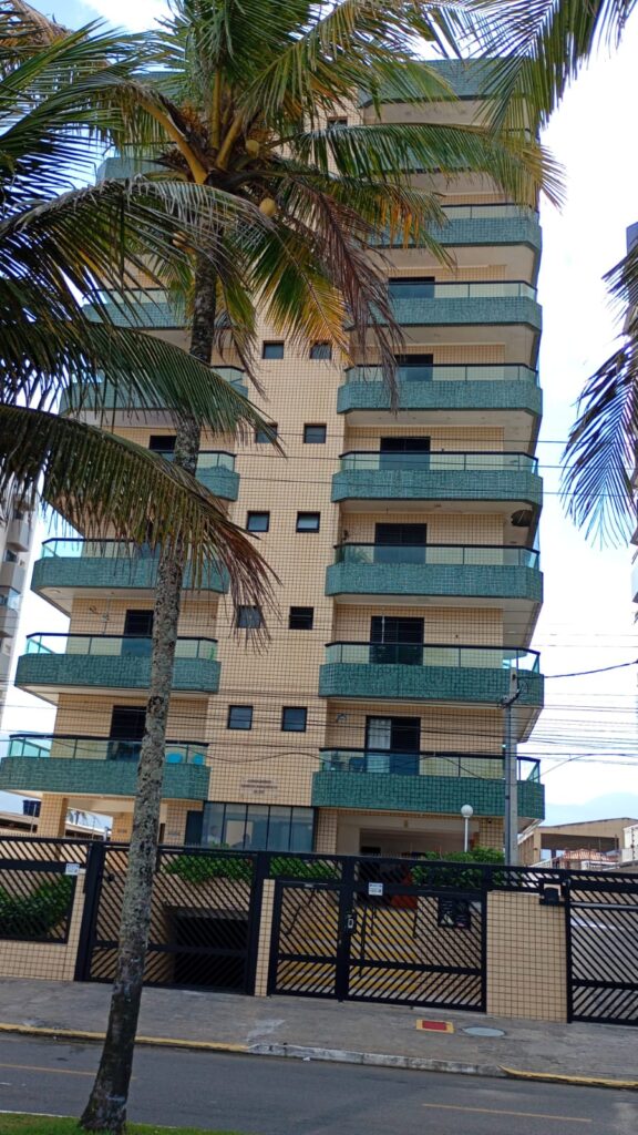 Apartamento com 1 dormitório à Venda em Jardim Real — Praia Grande