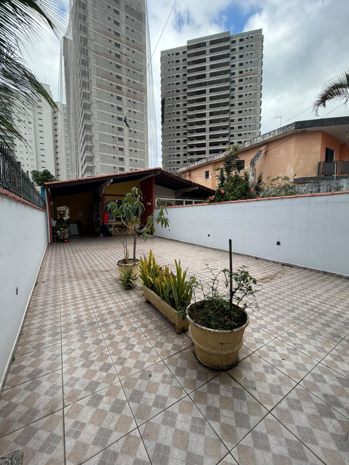 Casa com piscina à venda em Praia Grande